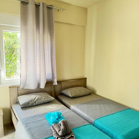 Adoniss Apartmentss Paralia Dionysiou Esterno foto