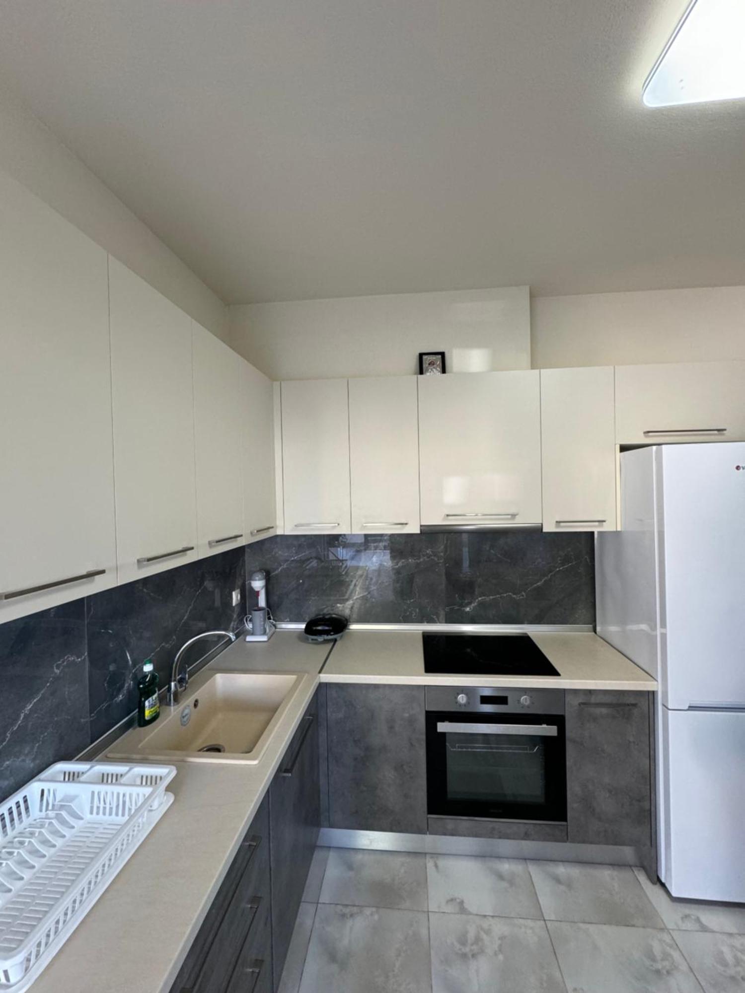 Adoniss Apartmentss Paralia Dionysiou Esterno foto